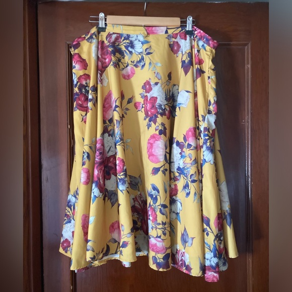 Modcloth 2X Ikebana for All A-Line Yellow Floral Skirt - Picture 3 of 6